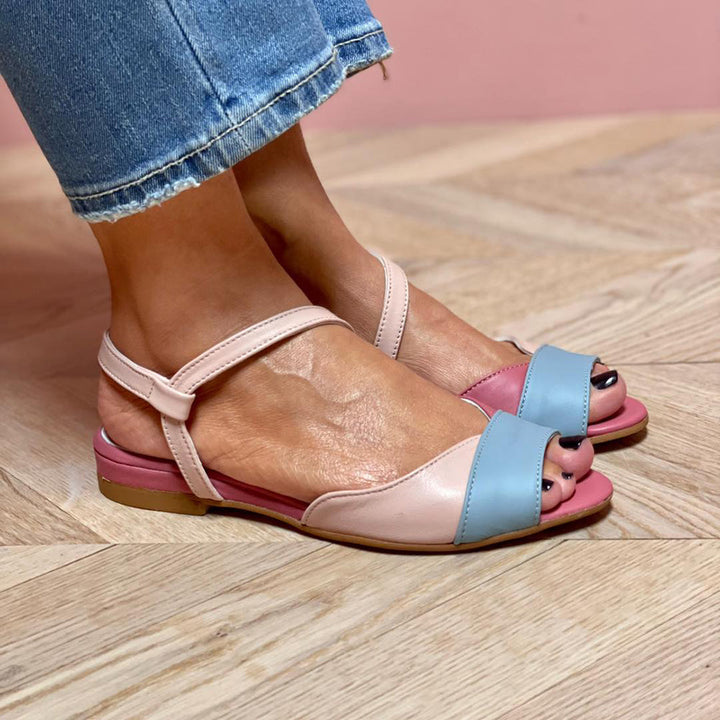 Roselina | Sandales à blocs de couleur asymétriques en rose
